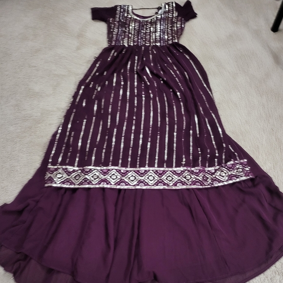 Salwaar Kameez - Picture 2 of 5